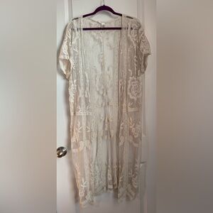 LC Lauren Conrad Cream Lace Short Sleeve Cardigan